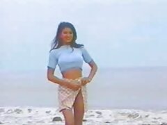 എല്ലാ ശക്തിയോടും കൂടി അവൻ തന്റെ പ്രിയപ്പെട്ട കഴുതയെ തല്ലിക്കൊന്നു